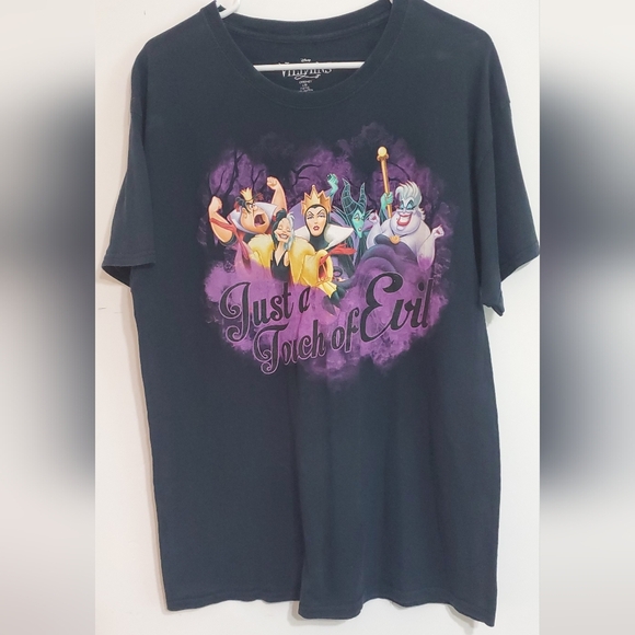 Disney Villains Black Tee Vintage Size Large Excellent Condition - Picture 1 of 3